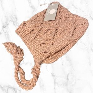 The blueberry hill light blush bonnet 6-24m